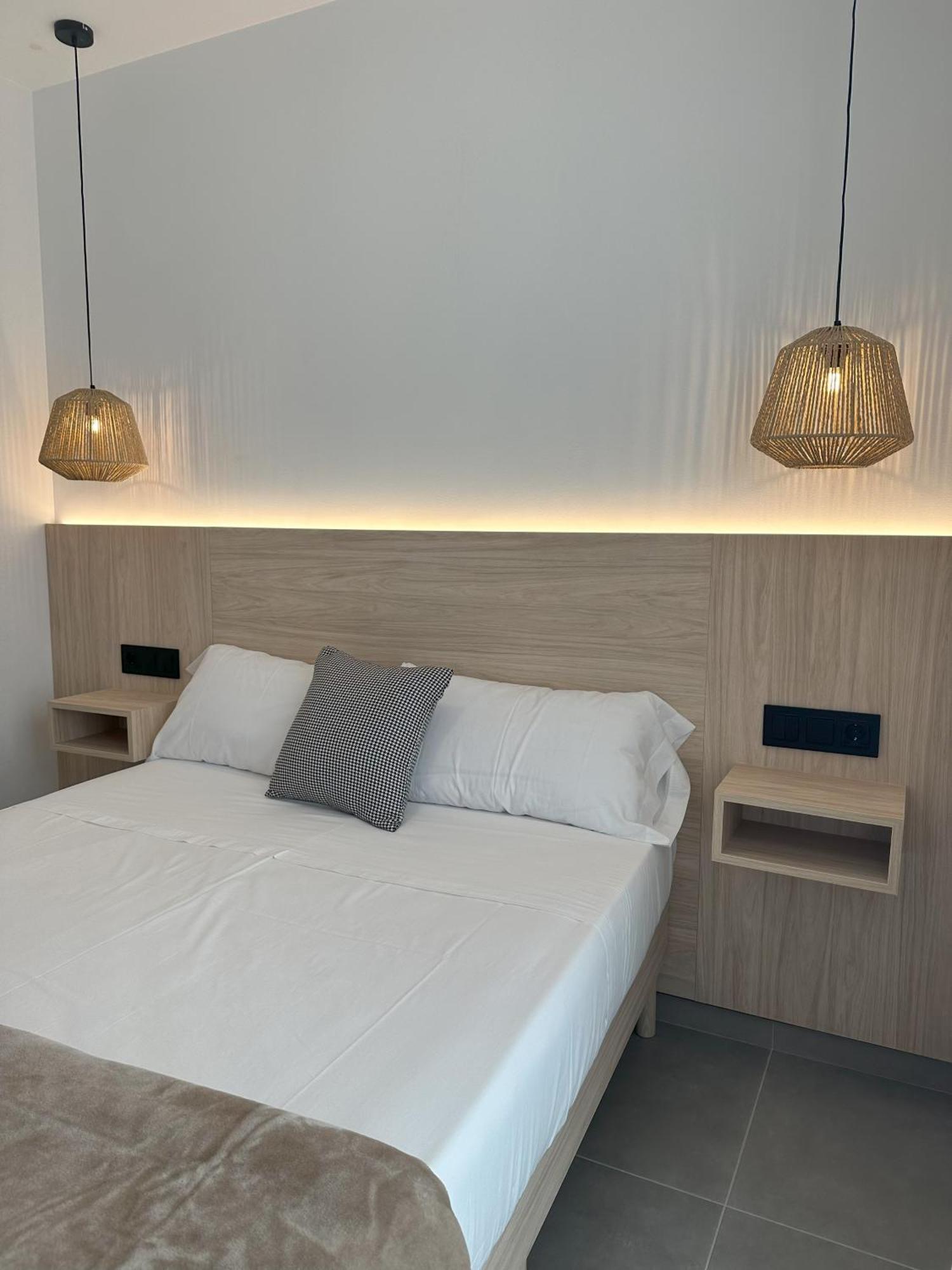 Almar 52 Suites Valensiya Dış mekan fotoğraf
